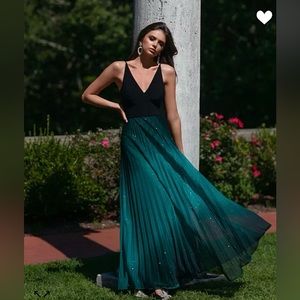 Pleated Glitter Skirt Maxi Dress